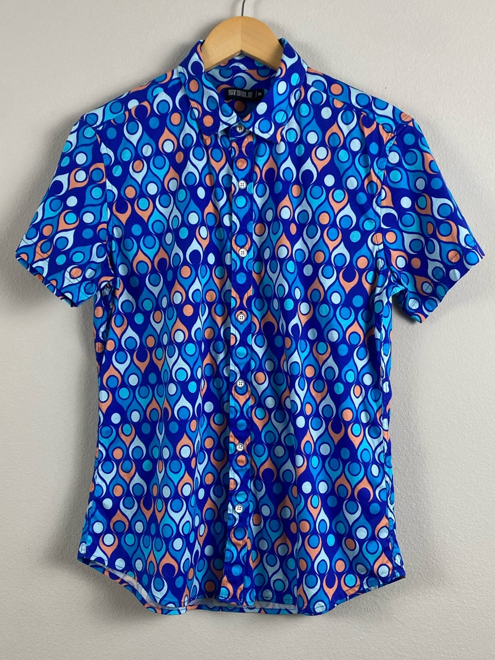 ST33LE Stretch Jersey Knit Short Sleeve Button Shirt | Blue/Orange Psychedelic